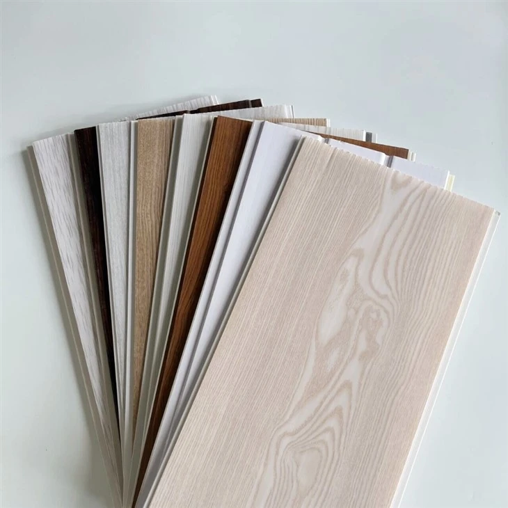 Panel siling PVC hitam murah