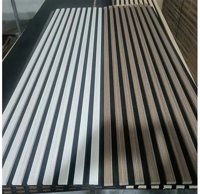 Panel dinding kalis bunyi